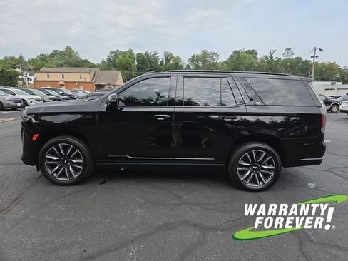 Used 2024 Cadillac Escalade Sport Platinum AWD/4WD image 4