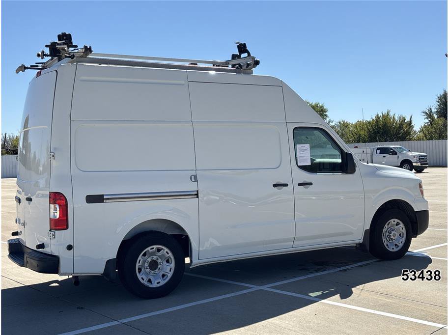 Used 2018 Nissan NV 2500 SV w/ Navigation Package RWD image 2