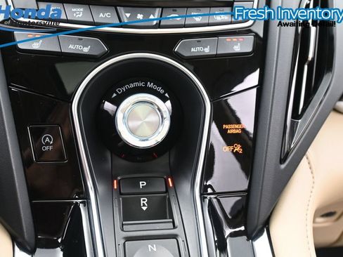 Used 2024 Acura RDX SH-AWD image 16