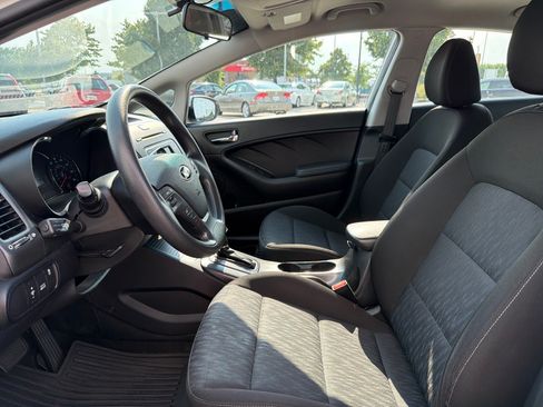 Used 2016 Kia Forte LX FWD image 11