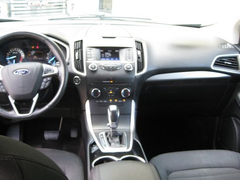 Used 2016 Ford Edge SEL AWD/4WD image 29