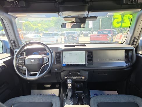 Used 2025 Ford Bronco Big Bend AWD/4WD image 15