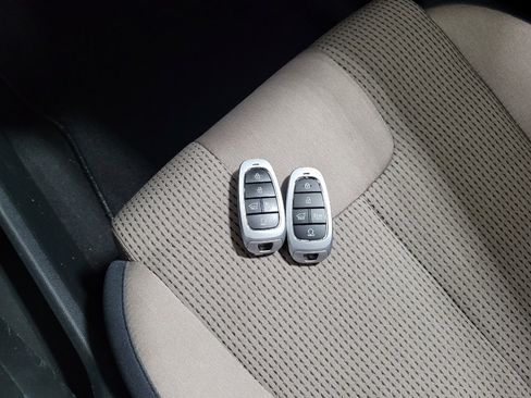 Used 2023 Hyundai Santa Fe SEL AWD/4WD image 32