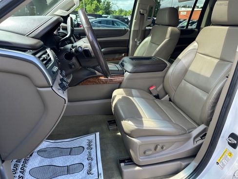 Used 2016 Chevrolet Suburban LTZ AWD/4WD image 22