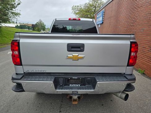 Used 2015 Chevrolet Silverado 2500 LT w/ LT Convenience Package AWD/4WD image 7