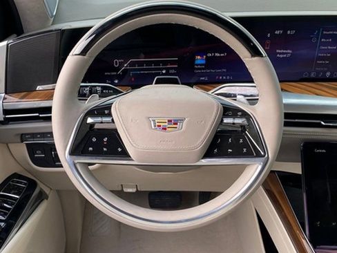 New 2025 Cadillac Escalade Sport Platinum w/ LPO, ONYX Package image 6