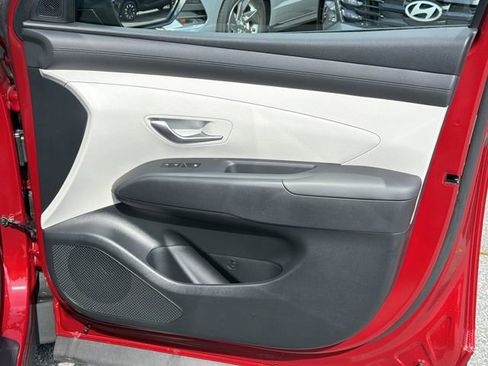 New 2026 Hyundai Tucson SEL image 14
