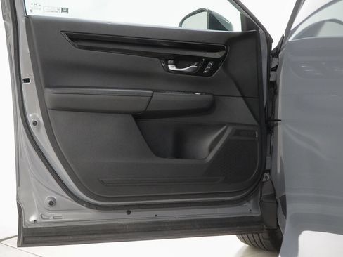 Used 2025 Honda CR-V EX-L image 17