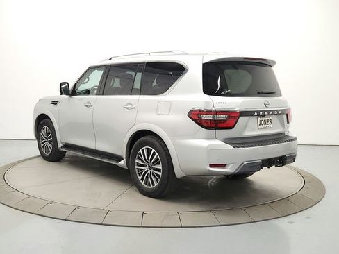 Used 2024 Nissan Armada SL image 5