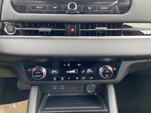 New 2026 Mitsubishi Outlander SE AWD/4WD image 16