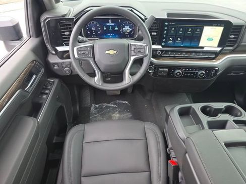 New 2026 Chevrolet Silverado 2500 LT w/ All Star Edition AWD/4WD image 3