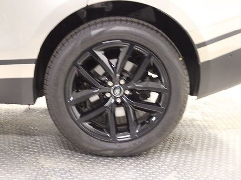 Certified 2026 Land Rover Range Rover Velar S AWD/4WD image 97