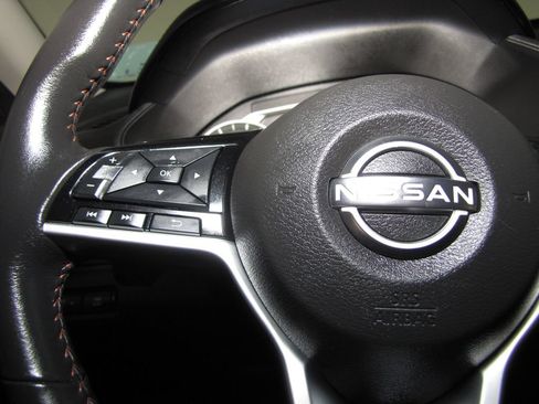 Used 2023 Nissan Altima 2.5 SR FWD image 5