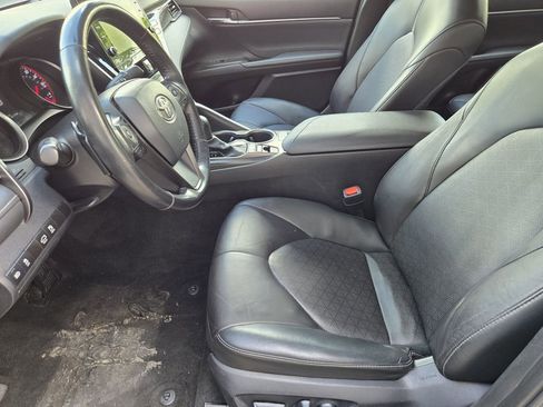 Used 2024 Toyota Camry XSE FWD image 8