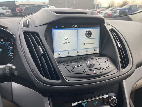 Used 2016 Ford Escape SE w/ SE Chrome Package image 18