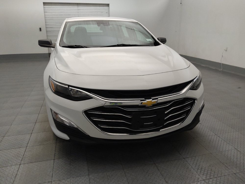 Used 2023 Chevrolet Malibu LS FWD image 14