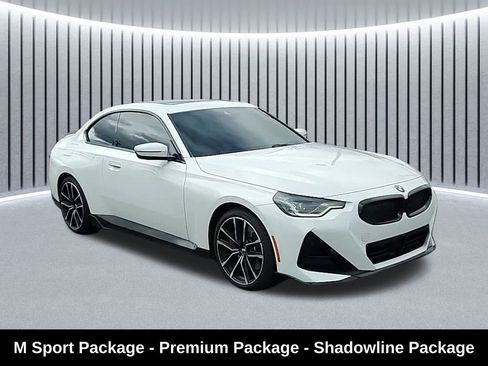 Used 2023 BMW 230i xDrive Coupe w/ Premium Package image 3