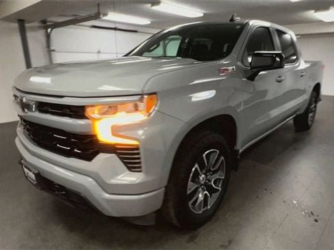 Certified 2024 Chevrolet Silverado 1500 RST image 4