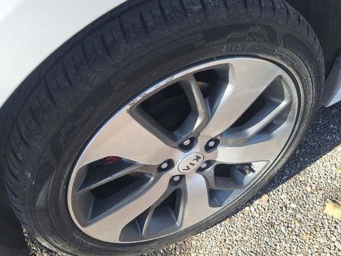 Used 2017 Kia Optima SX w/ Launch Edition Package image 3