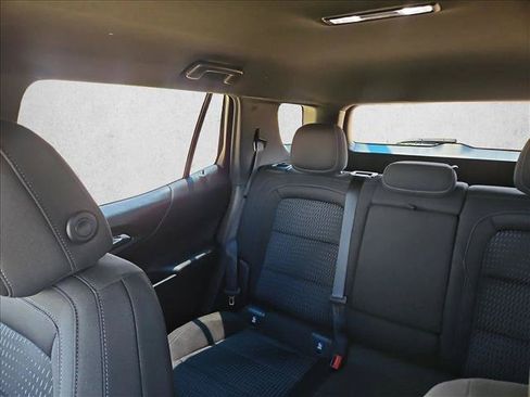 Used 2025 Chevrolet Equinox LT AWD/4WD image 6