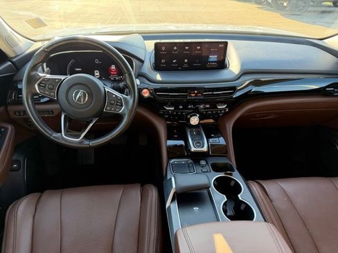 Used 2023 Acura MDX SH-AWD w/ Advance Package image 9