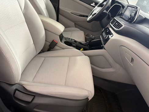 Used 2020 Hyundai Tucson Value FWD image 23
