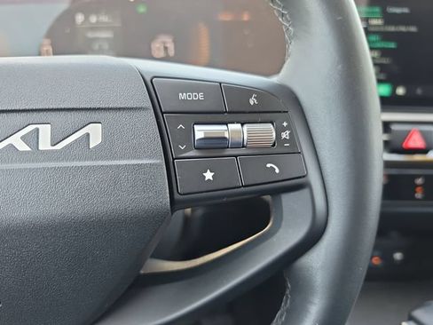 Certified 2026 Kia Sportage LX w/ LX Convenience Package FWD image 21