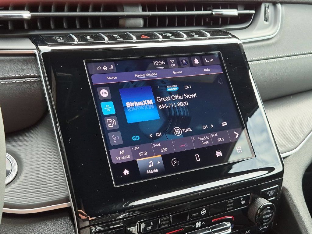 Certified 2025 Jeep Grand Cherokee L Laredo w/ Luxury Tech Group I AWD/4WD image 22