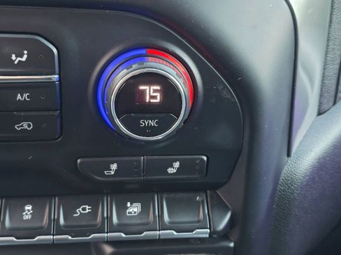 Used 2021 Chevrolet Silverado 3500 LT w/ Texas Edition image 19