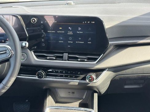 New 2026 Chevrolet Equinox LT image 8