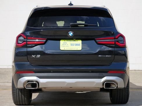 Used 2024 BMW X3 sDrive30i w/ Premium Package RWD image 11