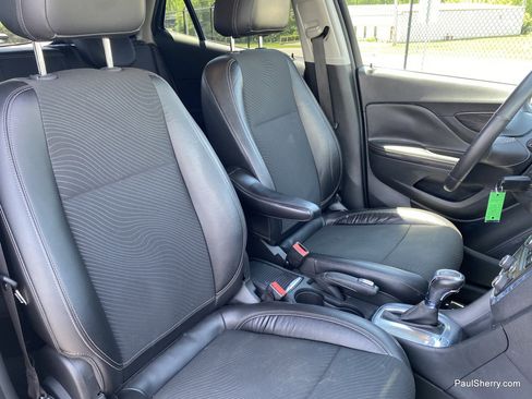 Used 2014 Buick Encore Convenience FWD image 25