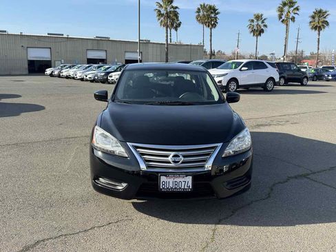 Used 2015 Nissan Sentra S image 4