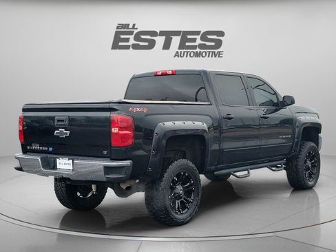 Used 2018 Chevrolet Silverado 1500 LT w/ LT Eassist Package AWD/4WD image 4
