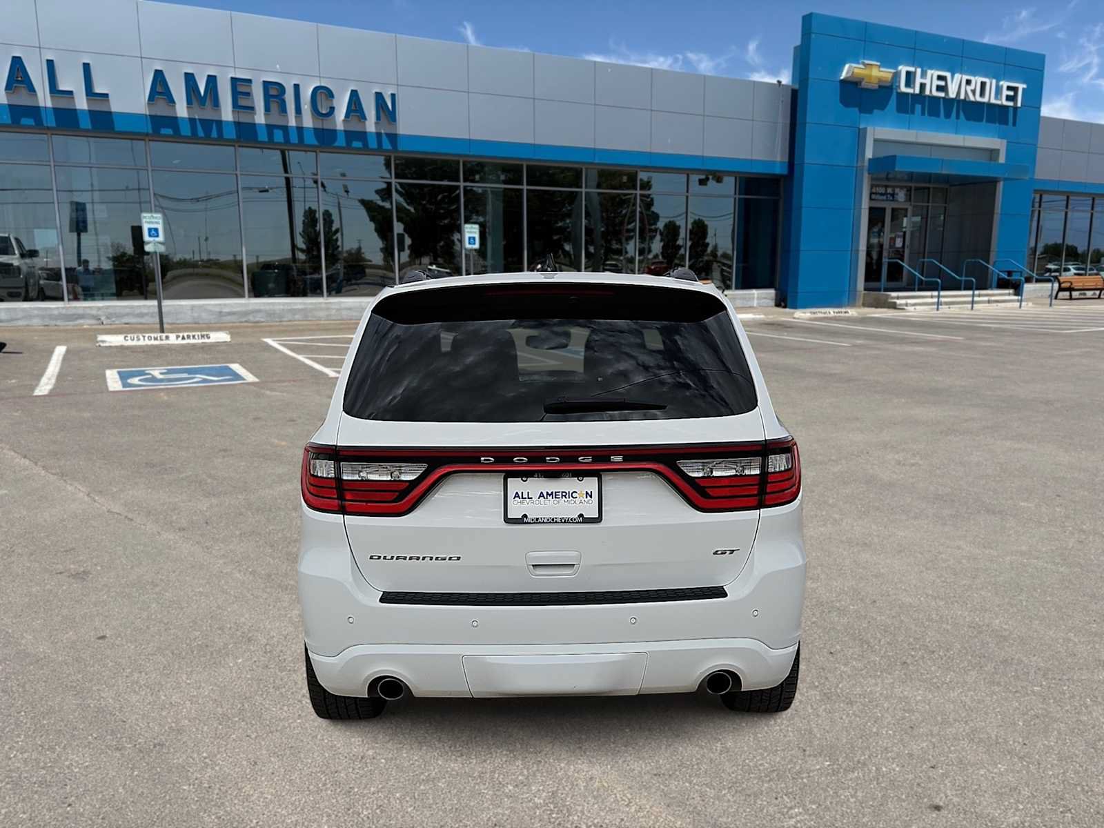 Used 2024 Dodge Durango GT RWD image 7