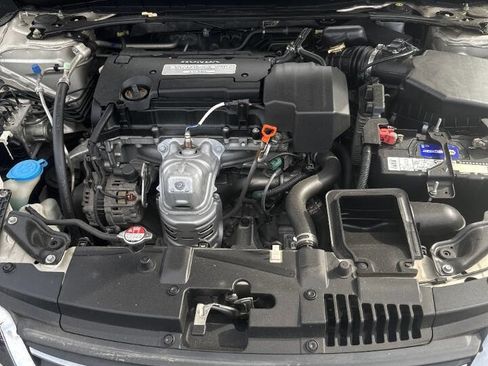 Used 2013 Honda Accord Sport image 9