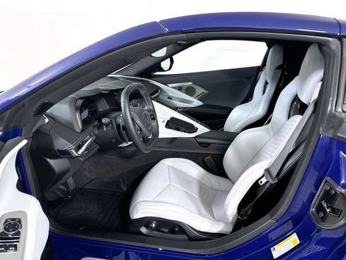 Used 2025 Chevrolet Corvette Stingray Preferred Cpe w/ Z51 Performance Package RWD image 20