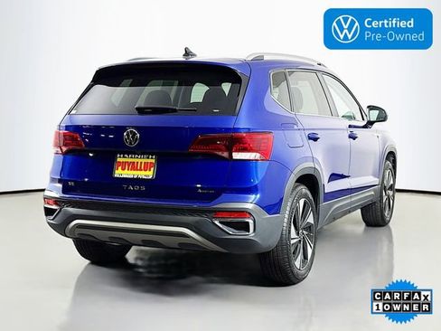 Used 2024 Volkswagen Taos SE image 7