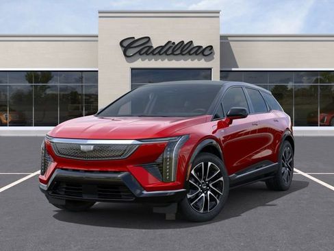 New 2026 Cadillac Optiq Sport 2 RWD image 8