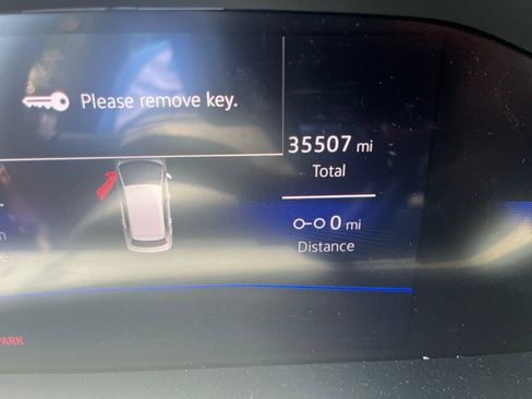 Used 2025 Volkswagen Jetta Sport FWD image 4