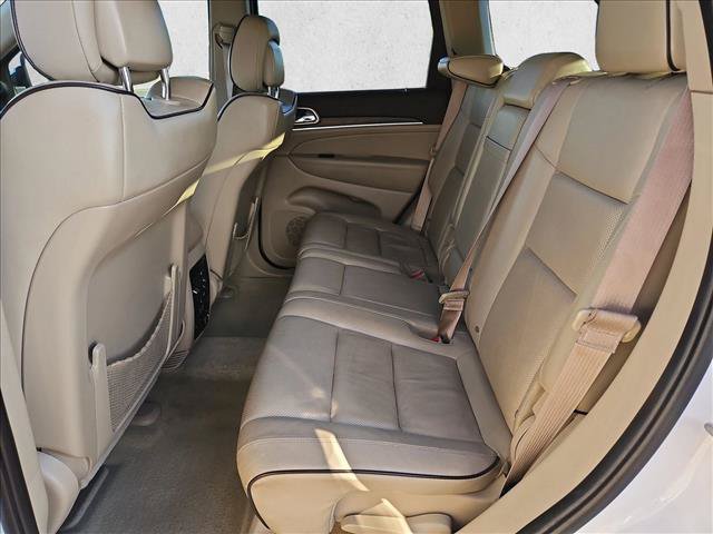 Used 2015 Jeep Grand Cherokee Overland w/ Trailer Tow Group IV RWD image 25