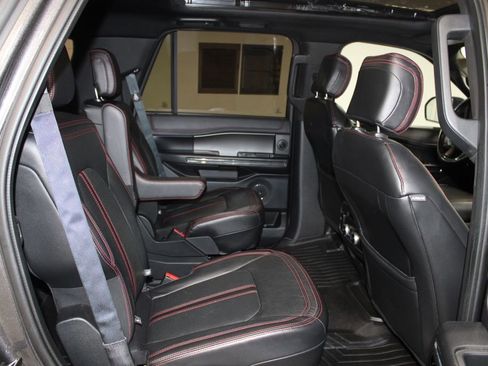 Used 2019 Ford Expedition Limited w/ Equipment Group 303A image 33