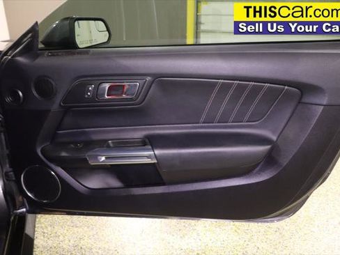 Used 2018 Ford Mustang Premium image 30