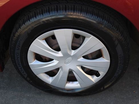 Used 2016 Subaru Impreza 2.0i image 12