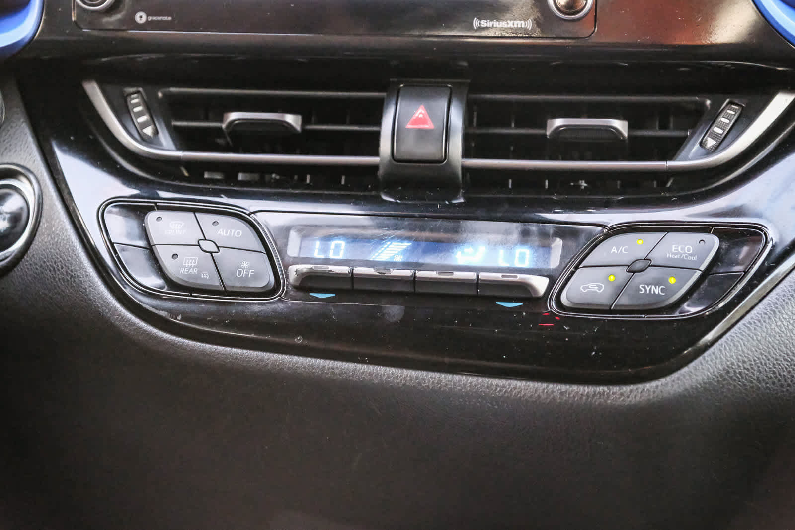 Certified 2020 Toyota C-HR XLE FWD image 15
