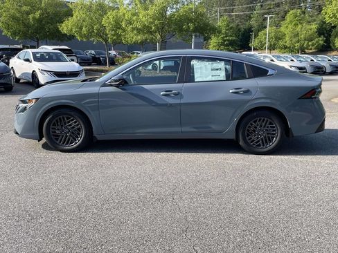 New 2026 Nissan Sentra SV w/ SV Convenience Package FWD image 4