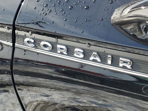 New 2026 Lincoln Corsair Premiere image 7