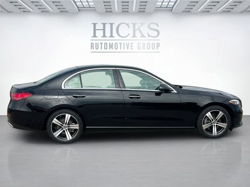 Used 2025 Mercedes-Benz C 300 Sedan image 4