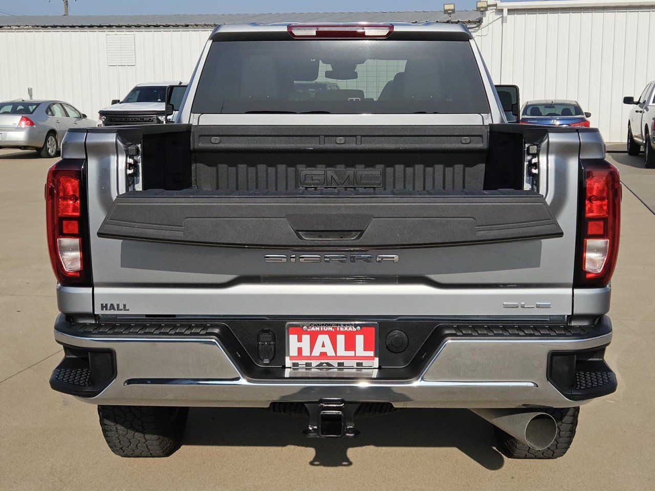 Certified 2025 GMC Sierra 2500 SLE w/ SLE Value Package; AWD/4WD image 9