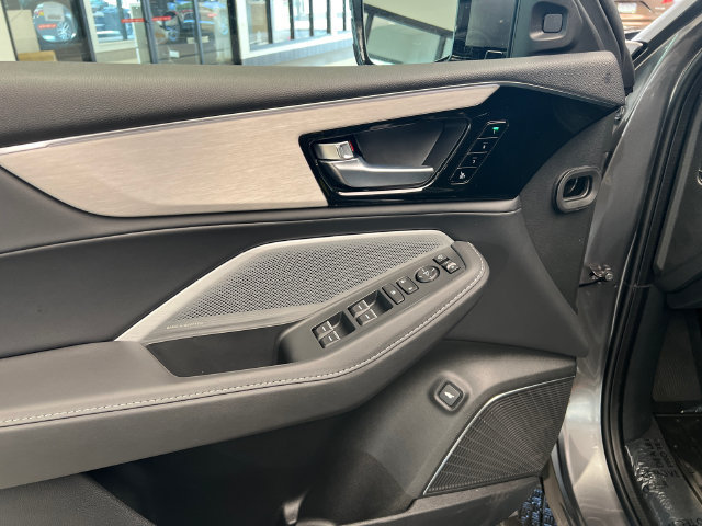Certified 2026 Acura MDX w/ Technology Package AWD/4WD image 18